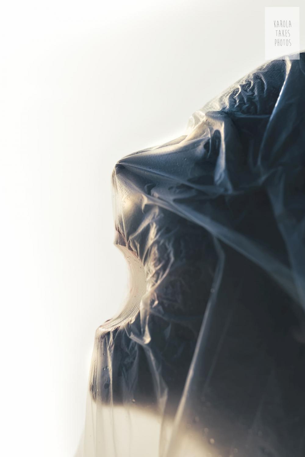 Plastic Bag, Scream, Women